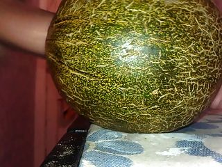 Melone cum 02