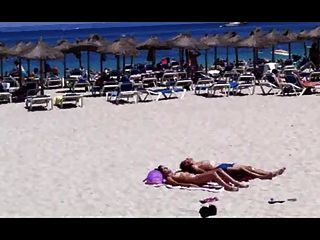 Strand Sonnenbaden Paar
