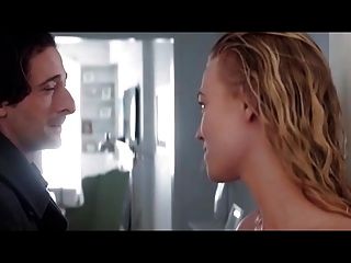 yvonne strahovski nackt in der manhattan nacht