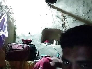 Indische Paare, die auf Webcam spielen